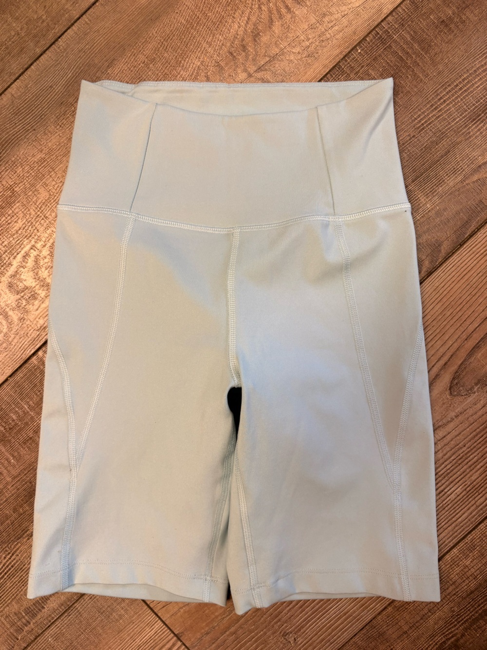 girlfriend collective women’s XS Light blue Athletic shorts